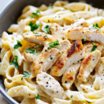 One Pot Chicken Alfredo Pasta