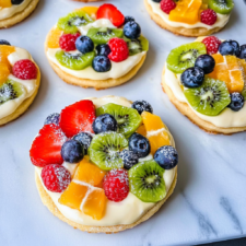 Sugar Cookie Fruit Pizza